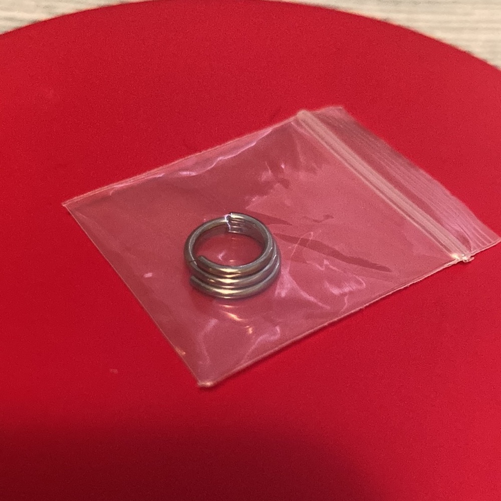 NWT septum stacked ring clicker cute 16G 8mm titanium